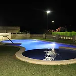 A 250 Metros De Playa Deveses - Piscina Y Relax Apartment